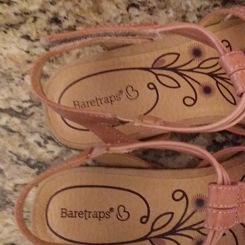 0326 BareTrap Kylie Sandals - Picture 5 of 8